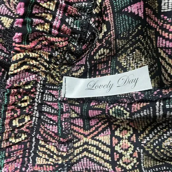 Lovely Day Festival Shorts Boho Hippie size Medium 2016 Tumblr ikat sz medium - Picture 3 of 6